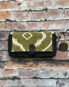 Myra – Green Foliage Wallet