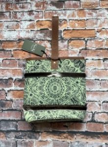 Myra – Olive with a Stripe Double Wine Bag