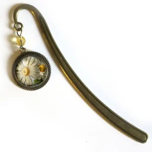 Summer Daisy Cottage Core Glass Cabochon Bronze Bookmark
