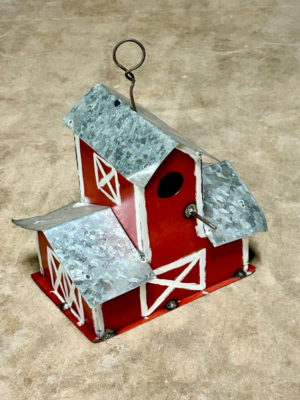 Hanging barn birdhouse