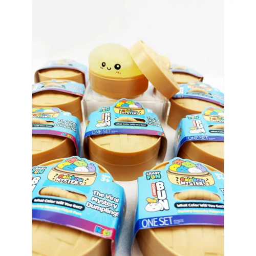 Mystery Dumpling Squishy with Steamer